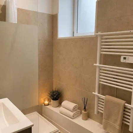 En Famille, Entre Gare Et Sanctuaire à Pied Apartamento